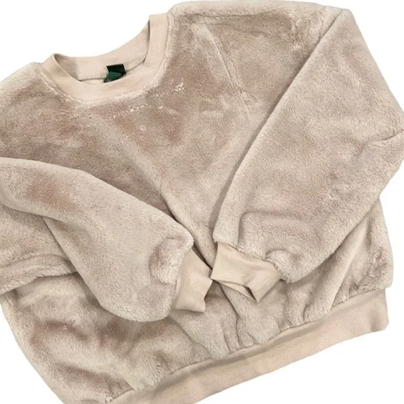 Wild Fable Faux Fur Sweater Size Large Pre-Owned - Picture 6 of 8